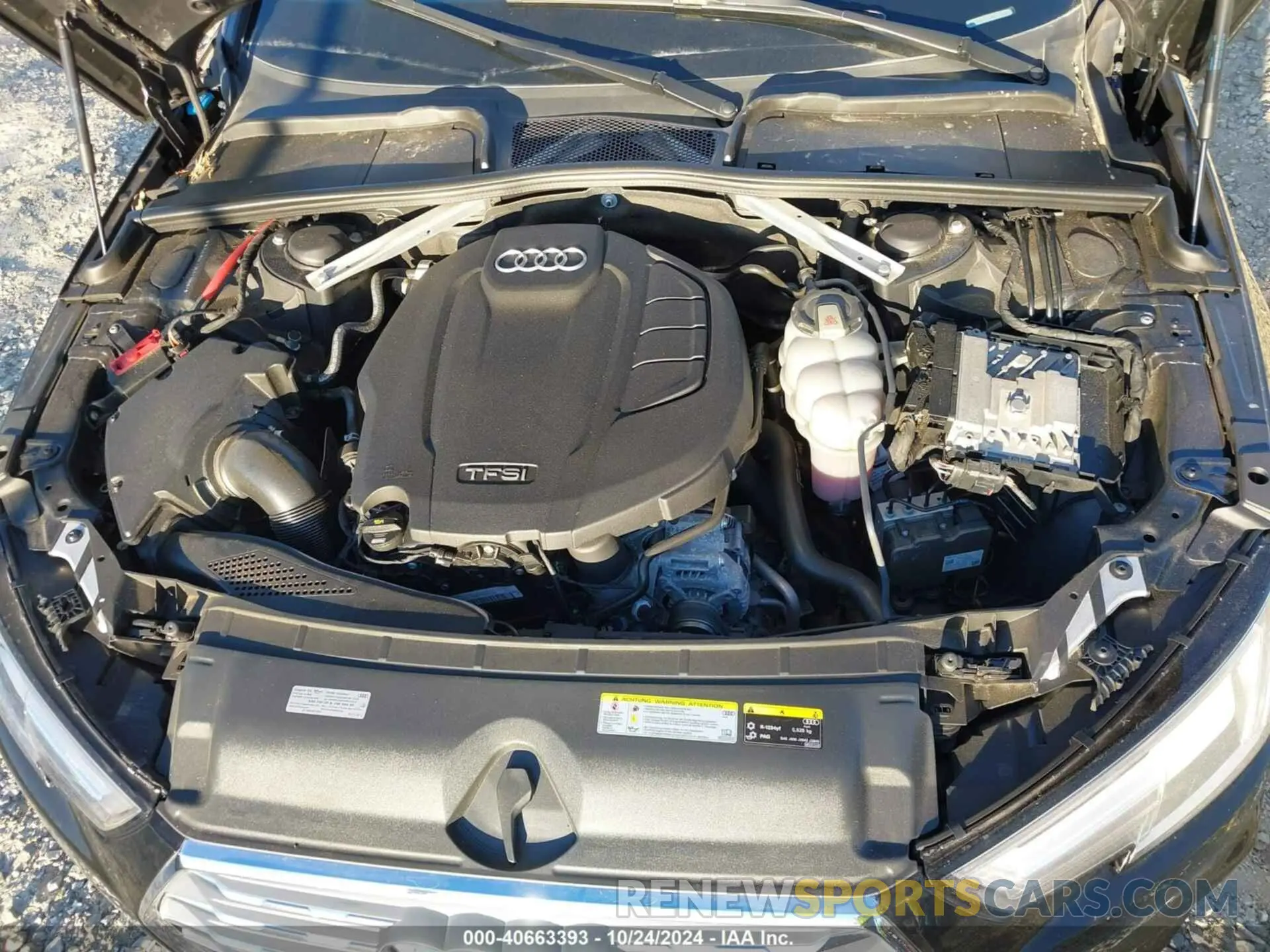10 Photograph of a damaged car WAUENAF41KA118687 AUDI A4 2019