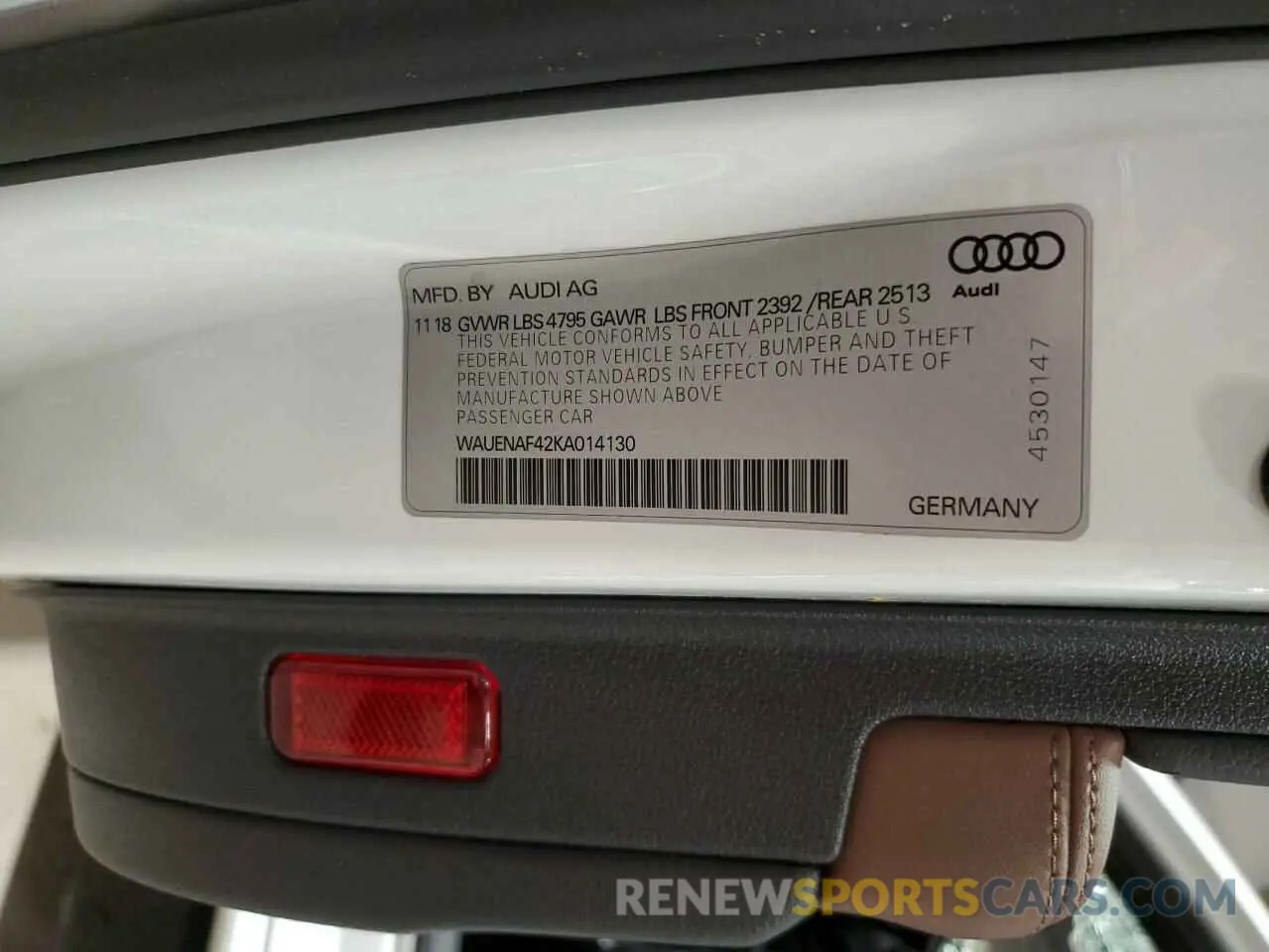 12 Photograph of a damaged car WAUENAF42KA014130 AUDI A4 2019