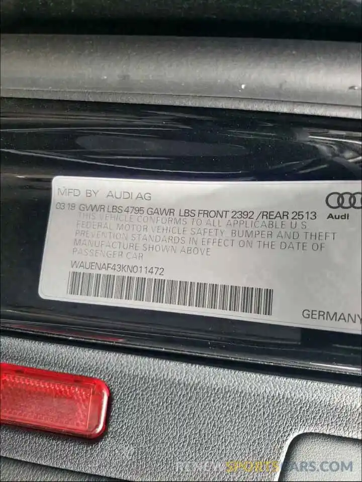 10 Photograph of a damaged car WAUENAF43KN011472 AUDI A4 2019