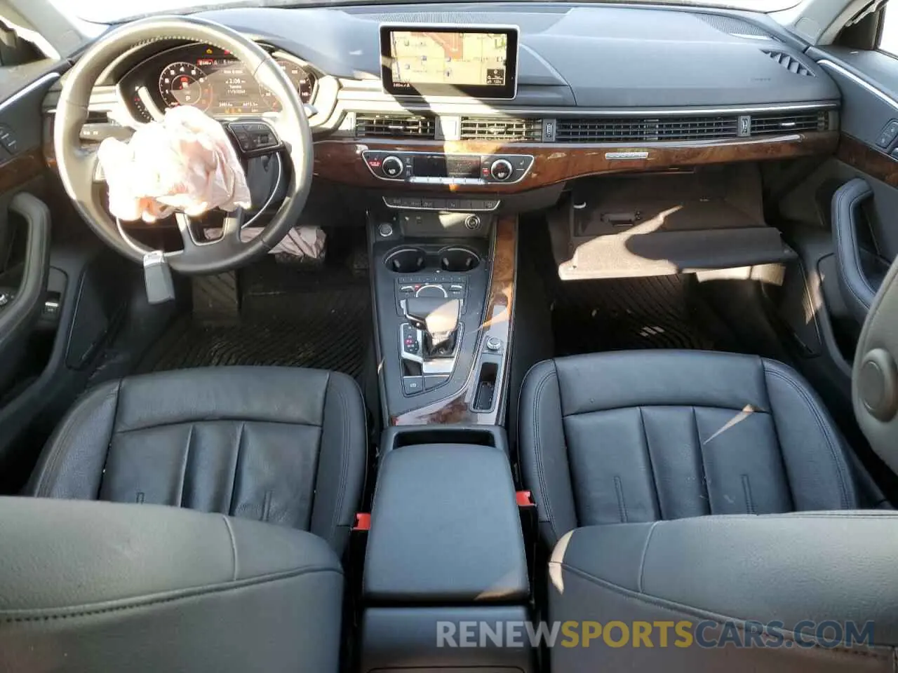 8 Photograph of a damaged car WAUENAF43KN018907 AUDI A4 2019