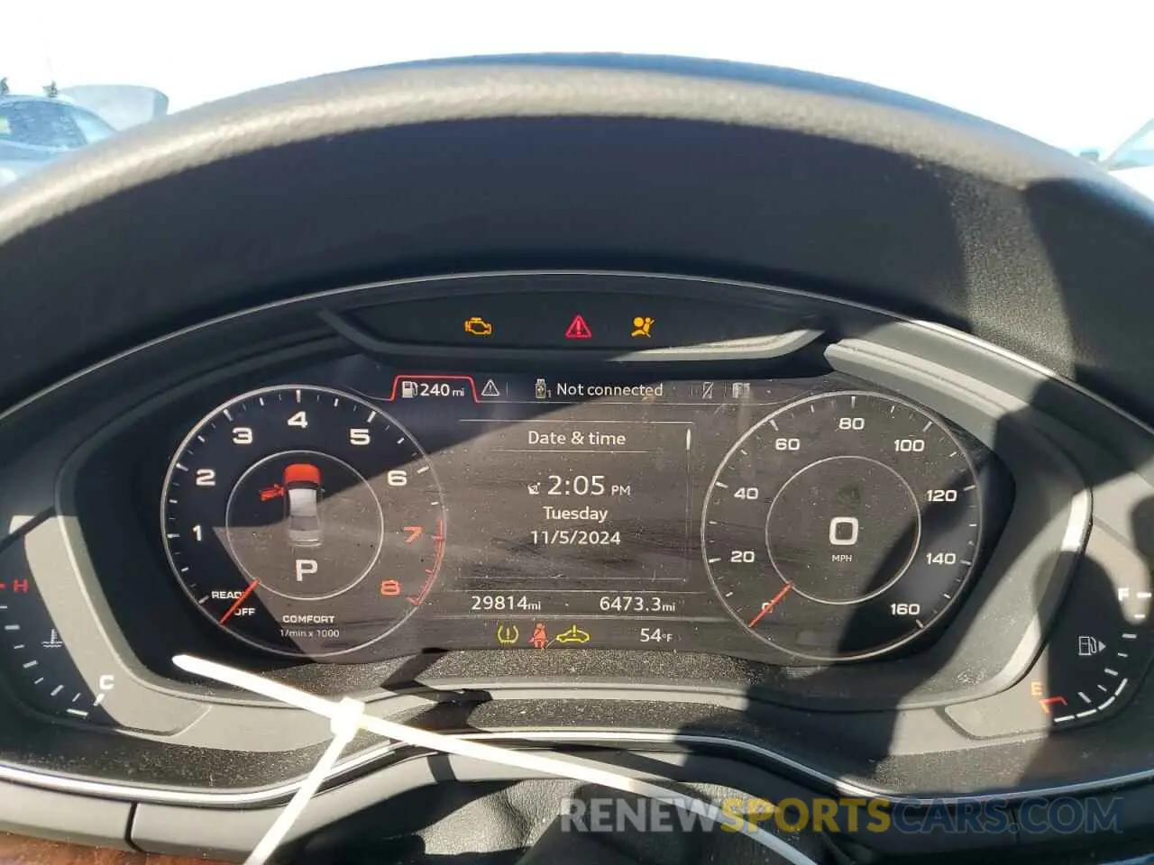 9 Photograph of a damaged car WAUENAF43KN018907 AUDI A4 2019