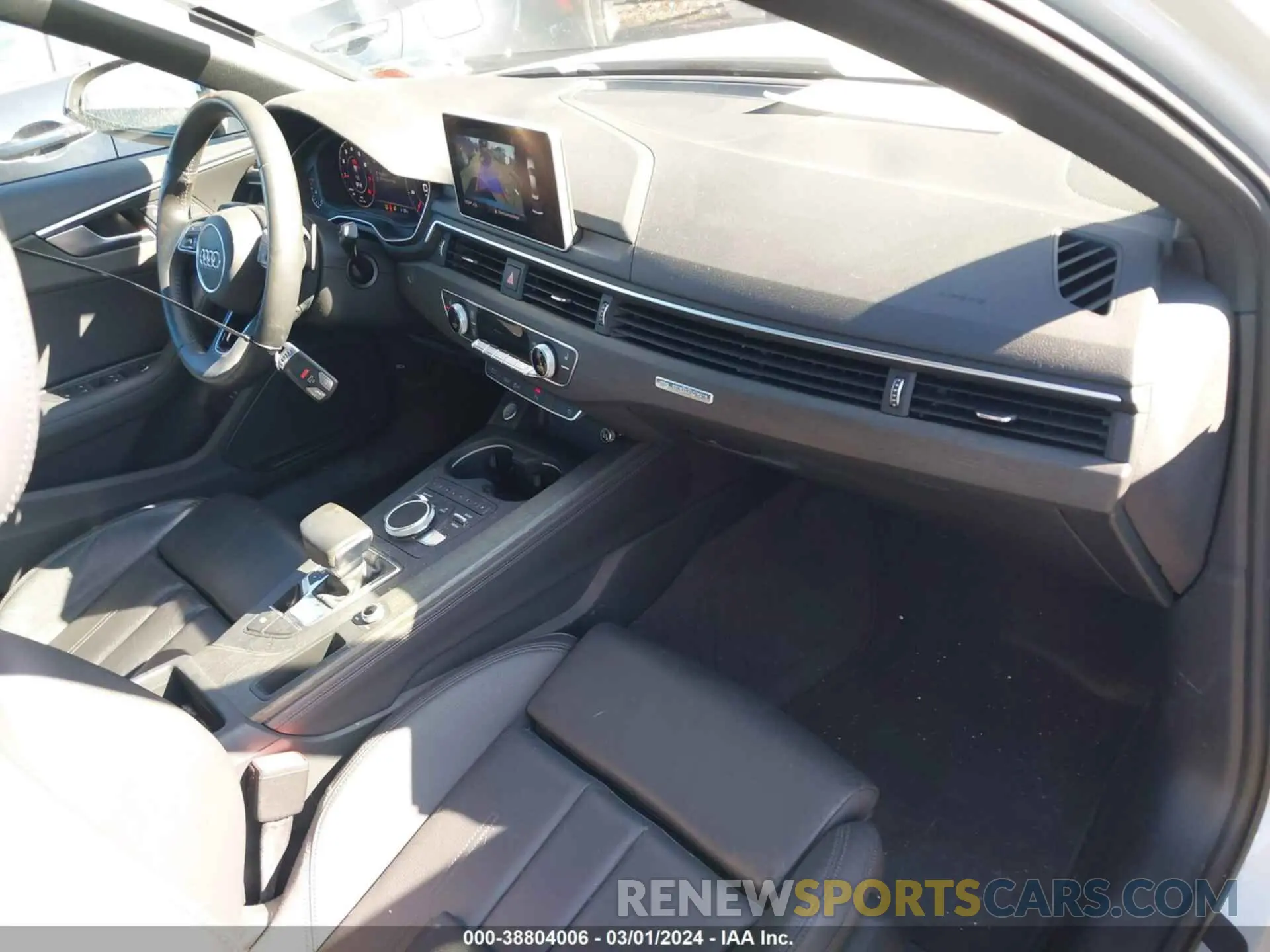 5 Photograph of a damaged car WAUENAF44KA070084 AUDI A4 2019