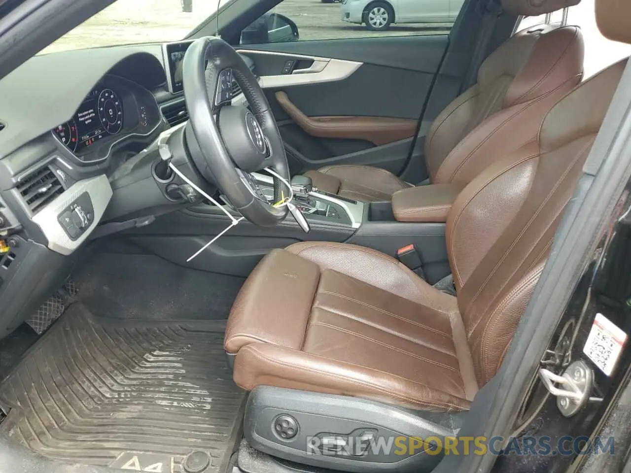 7 Photograph of a damaged car WAUENAF44KN006569 AUDI A4 2019