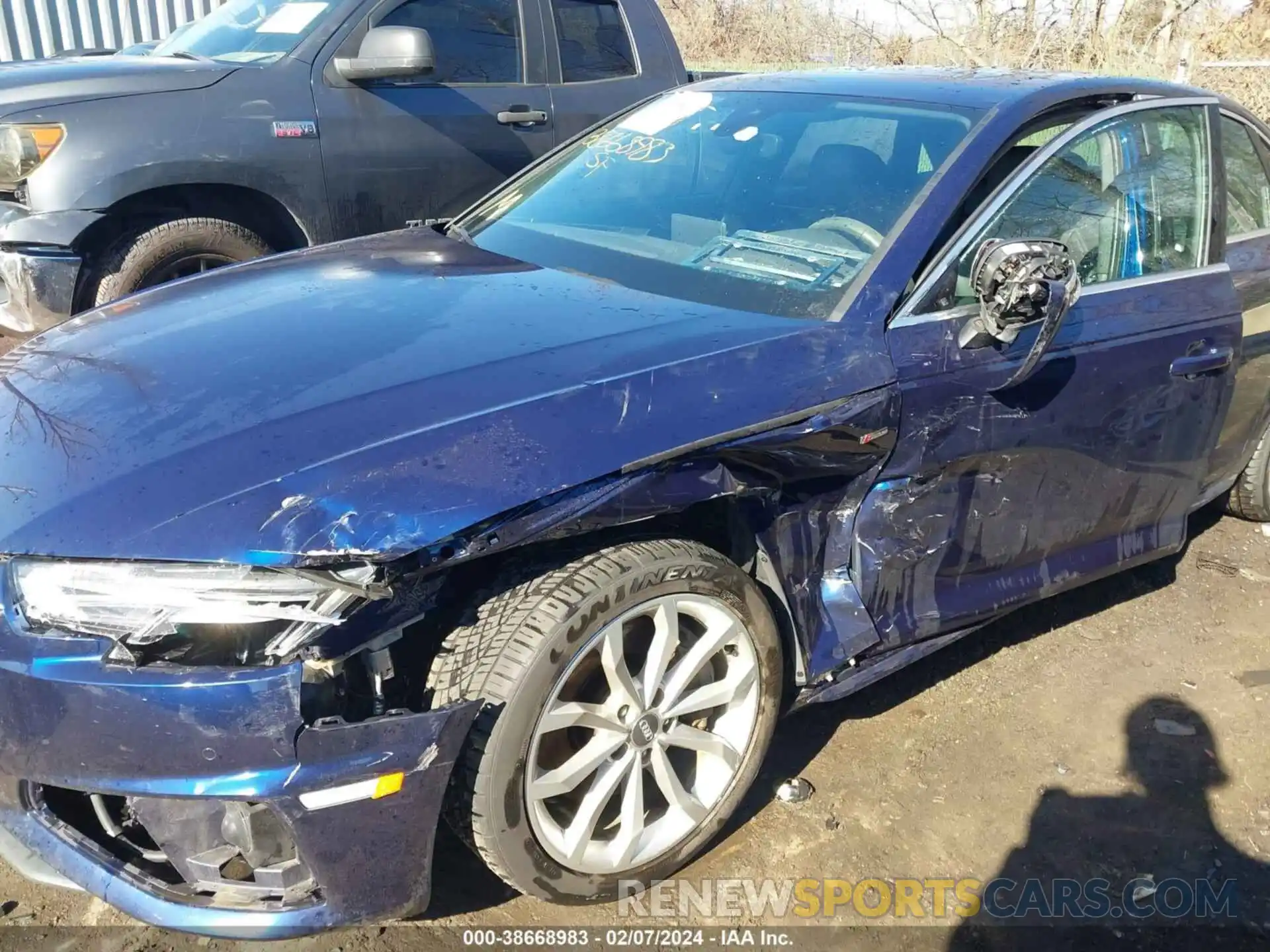 6 Photograph of a damaged car WAUENAF44KN011433 AUDI A4 2019