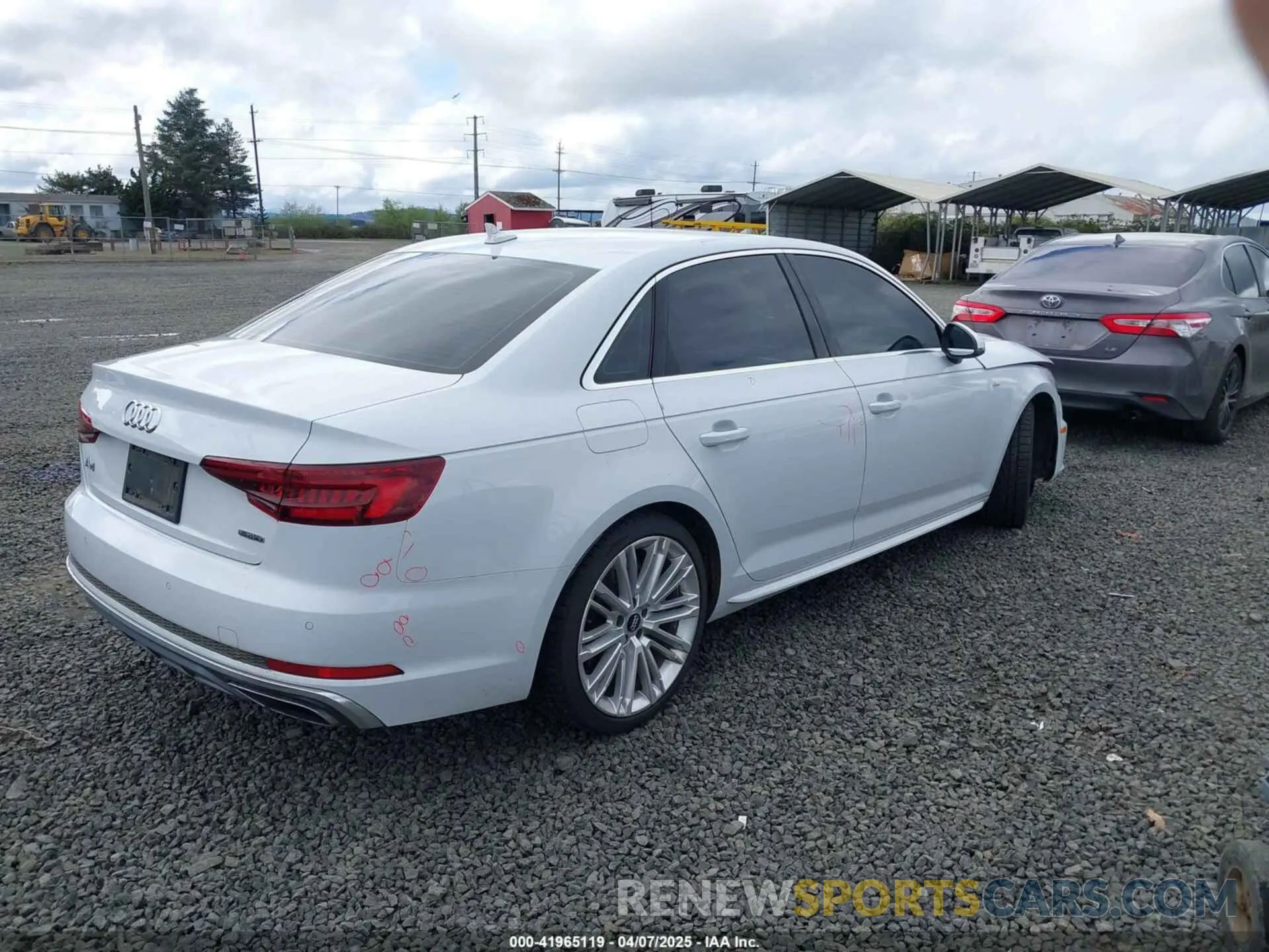 4 Photograph of a damaged car WAUENAF44KN013764 AUDI A4 2019