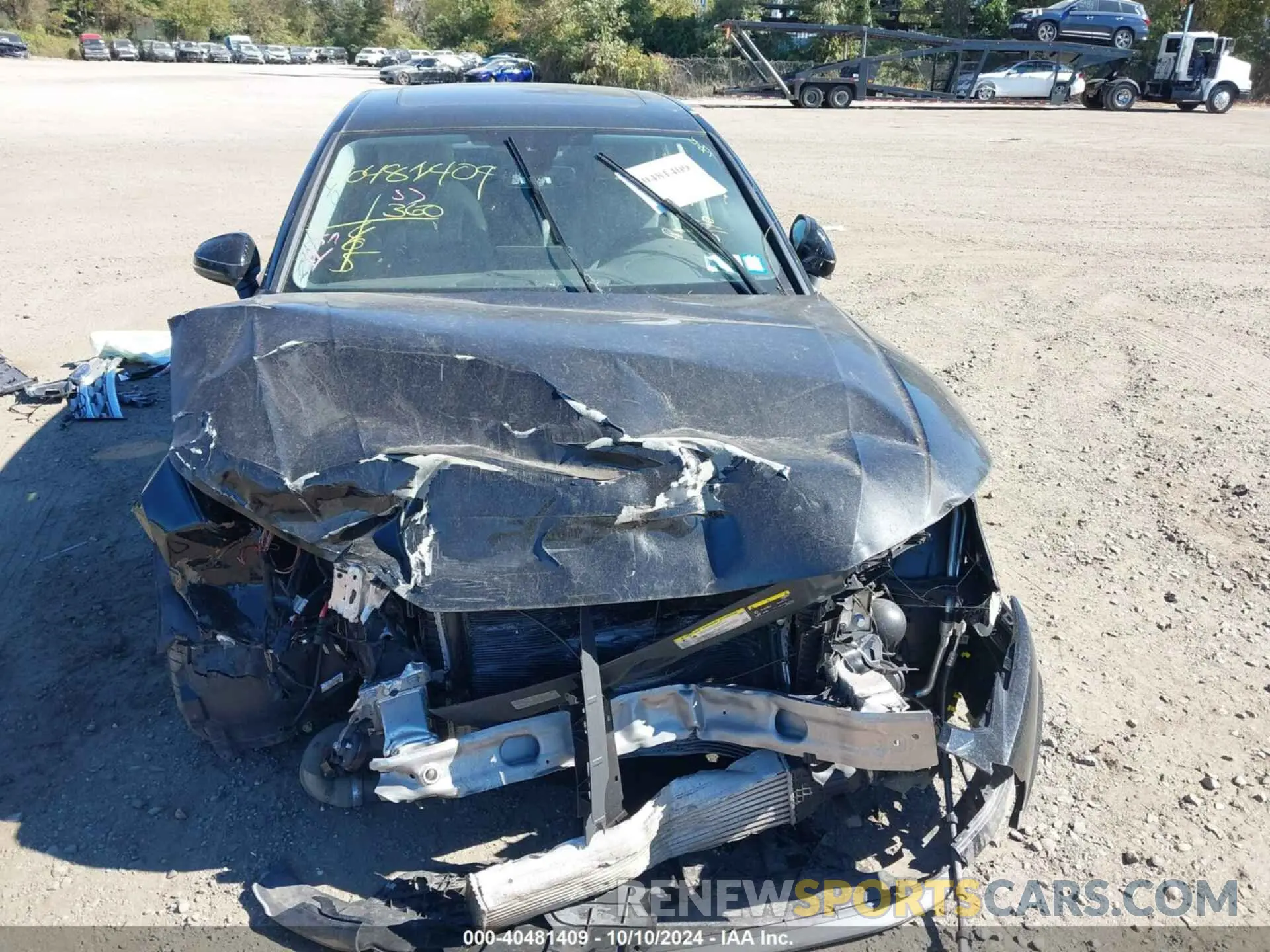 11 Photograph of a damaged car WAUENAF44KN016048 AUDI A4 2019