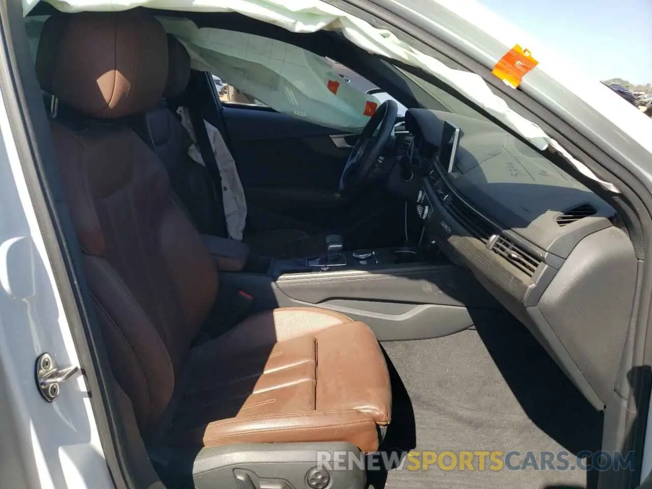 7 Photograph of a damaged car WAUENAF45KA053360 AUDI A4 2019