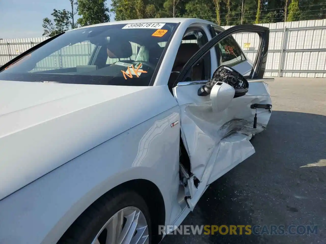 10 Photograph of a damaged car WAUENAF45KN011604 AUDI A4 2019