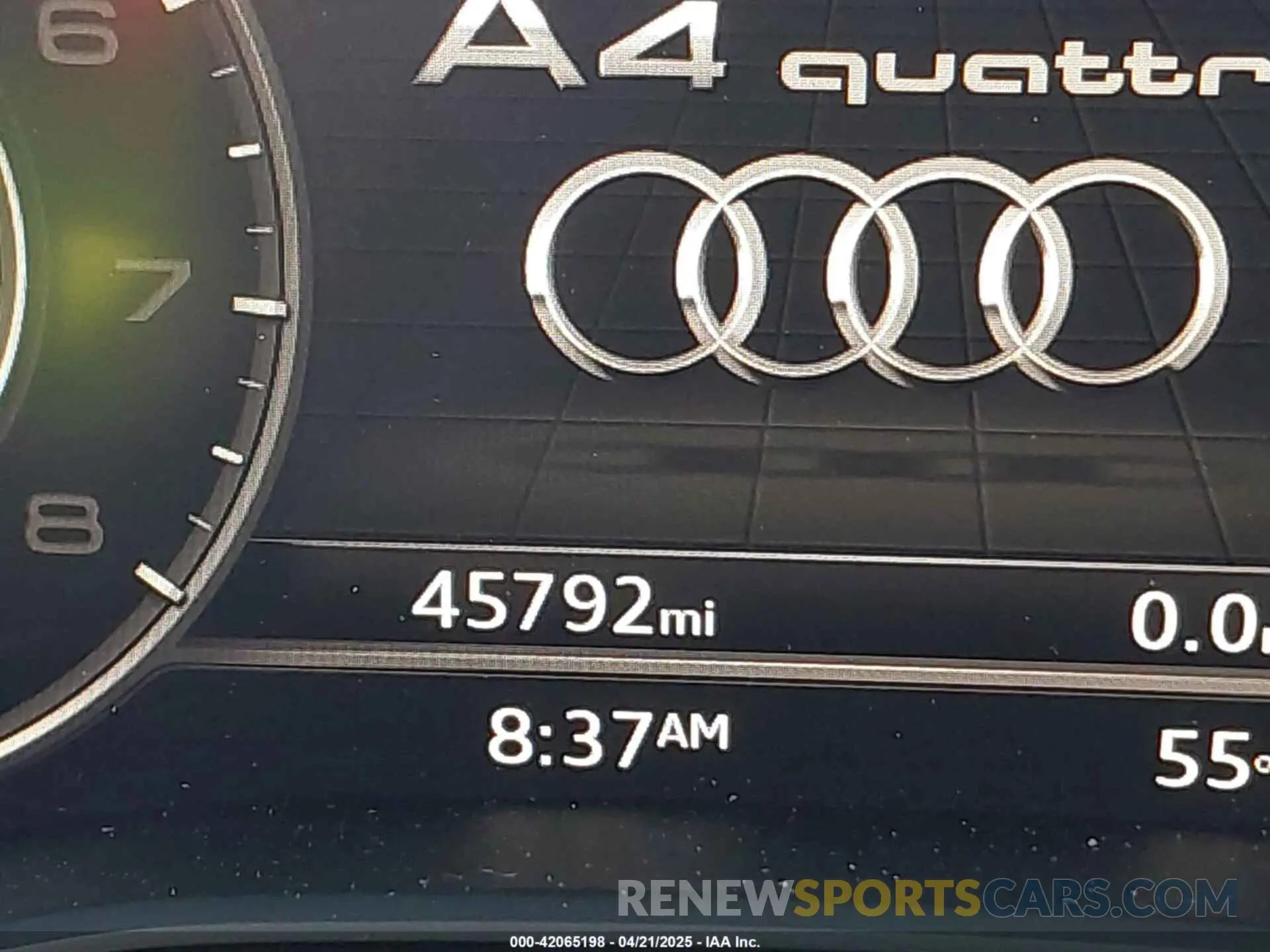 14 Photograph of a damaged car WAUENAF45KN019041 AUDI A4 2019