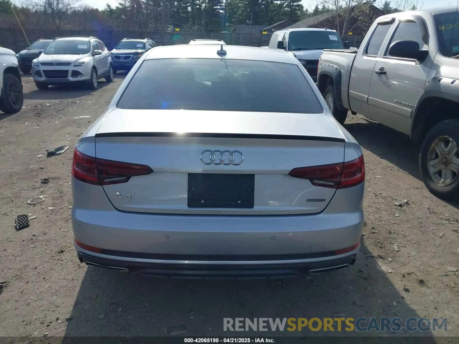 15 Photograph of a damaged car WAUENAF45KN019041 AUDI A4 2019