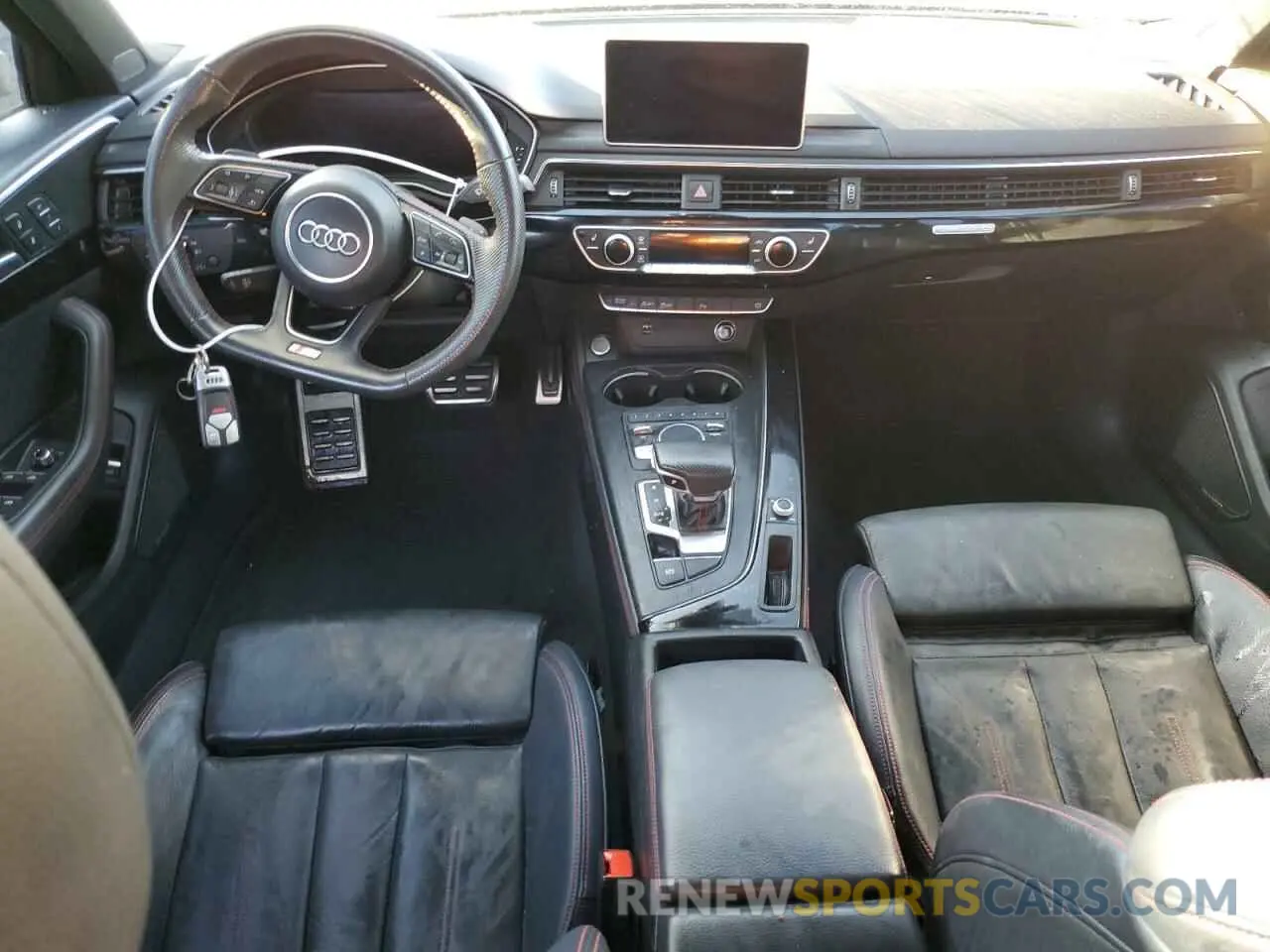 8 Photograph of a damaged car WAUENAF46KN005083 AUDI A4 2019