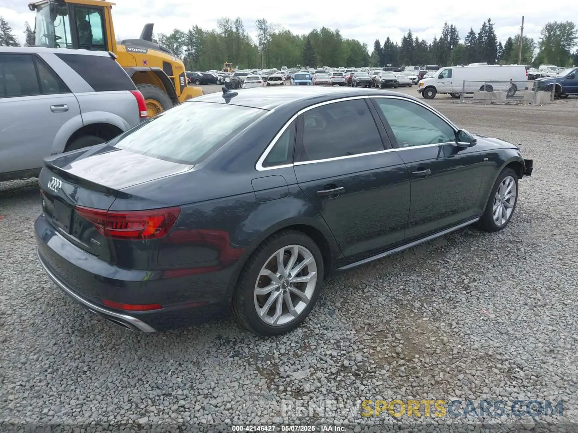 4 Photograph of a damaged car WAUENAF47KA056731 AUDI A4 2019