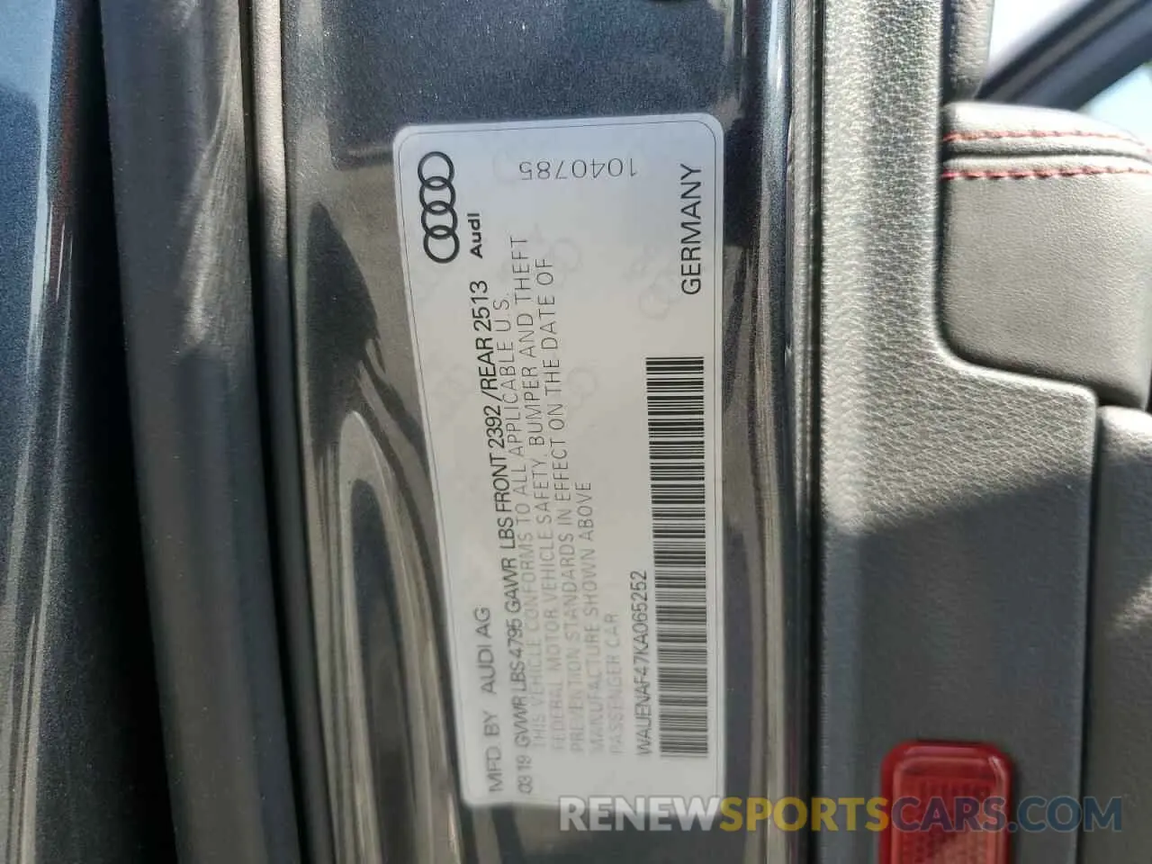 12 Photograph of a damaged car WAUENAF47KA065252 AUDI A4 2019