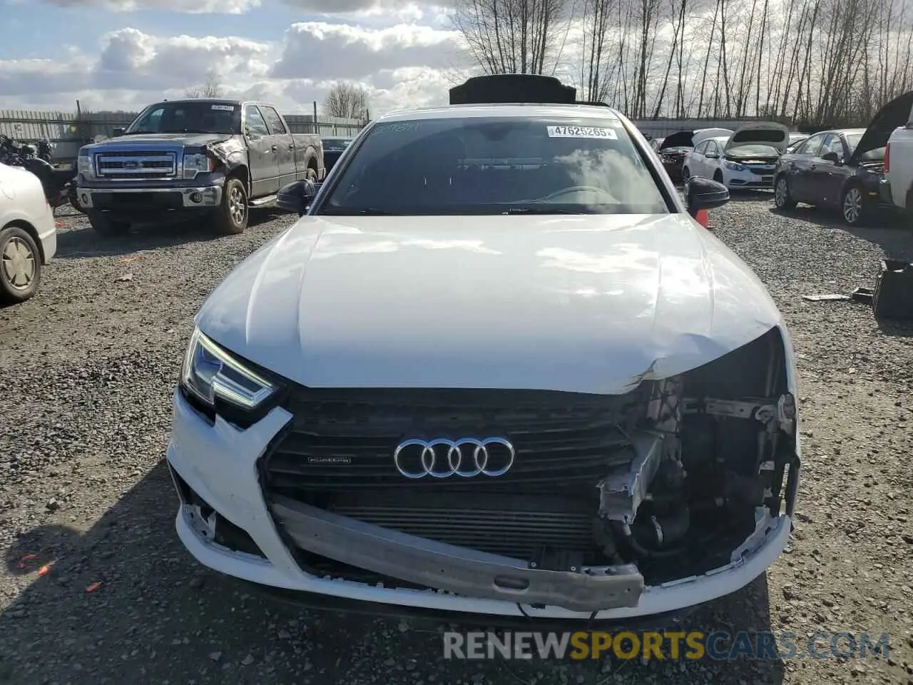 5 Photograph of a damaged car WAUENAF48KA076115 AUDI A4 2019