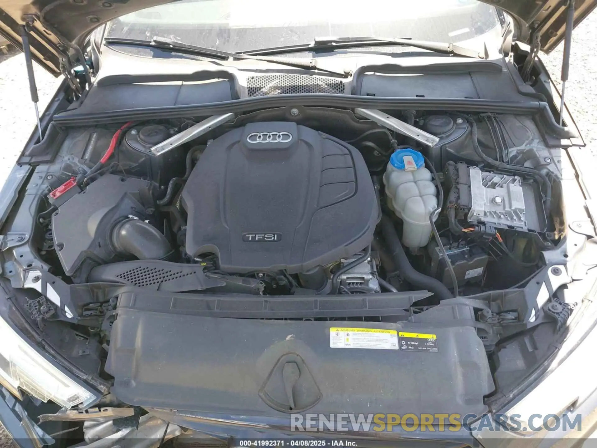 10 Photograph of a damaged car WAUENAF49KA014187 AUDI A4 2019