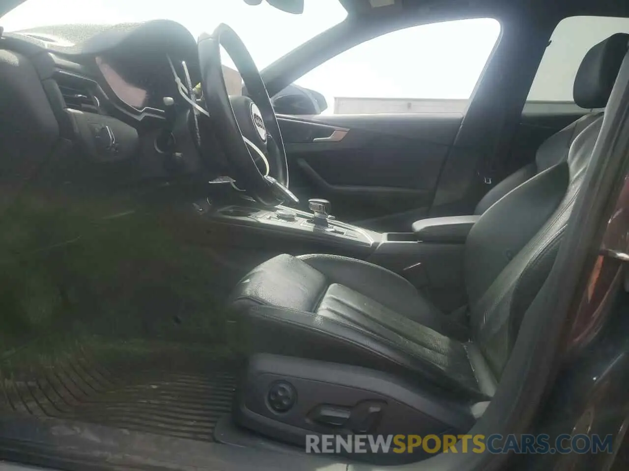 7 Photograph of a damaged car WAUENAF4XKA035436 AUDI A4 2019