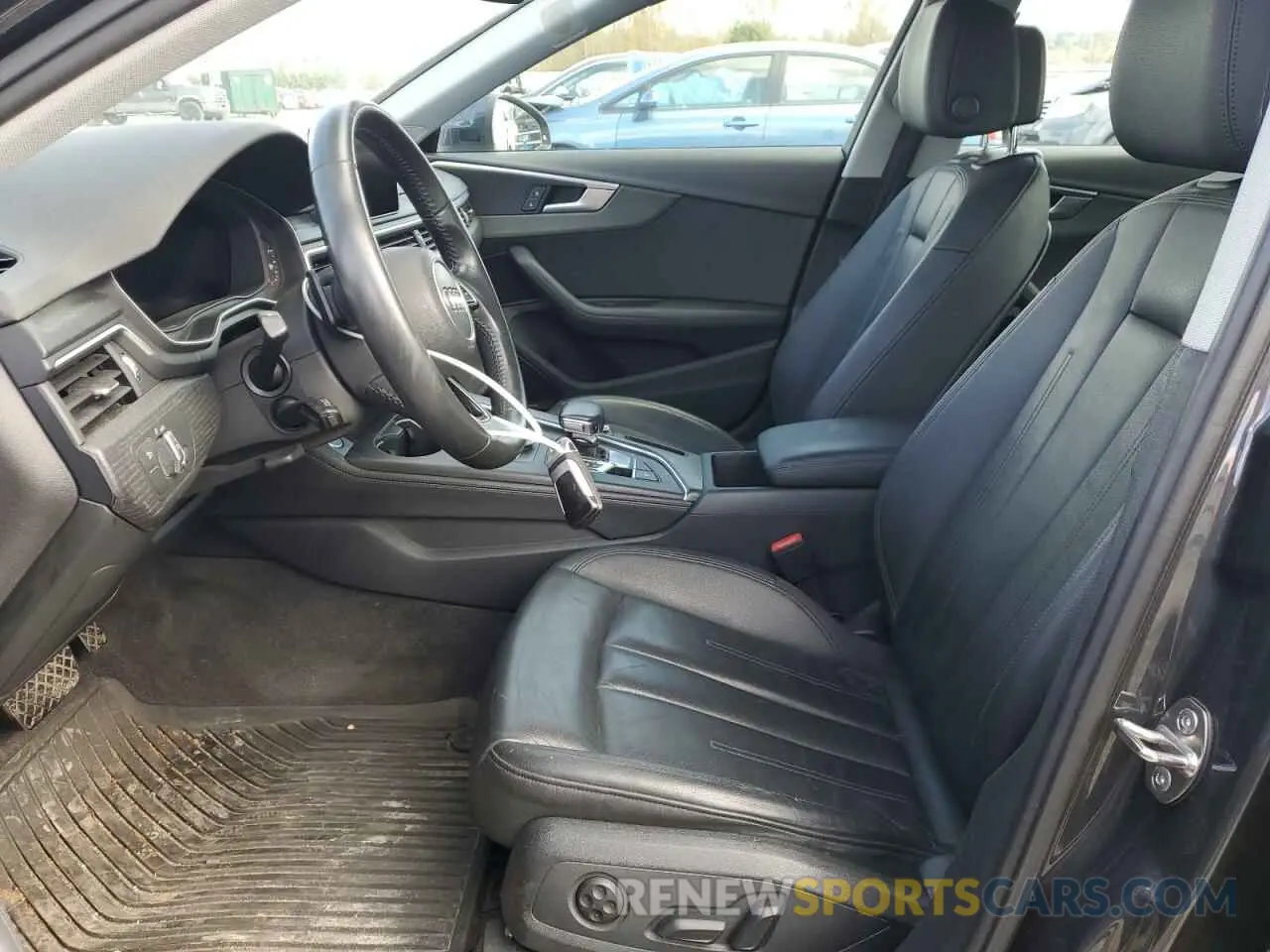7 Photograph of a damaged car WAUENAF4XKN009914 AUDI A4 2019