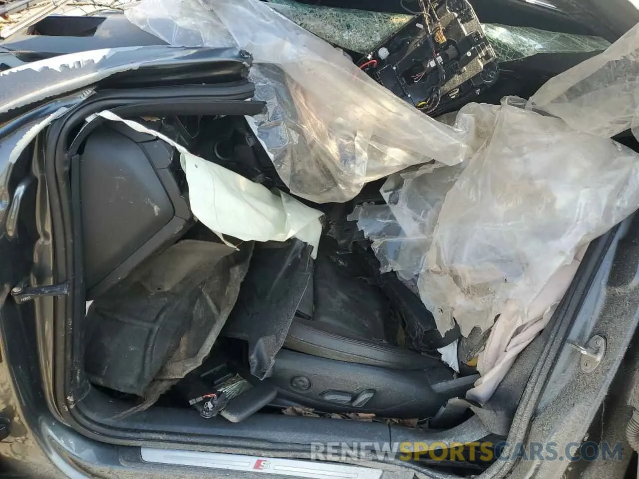 7 Photograph of a damaged car WAUFNAF42KN012469 AUDI A4 2019