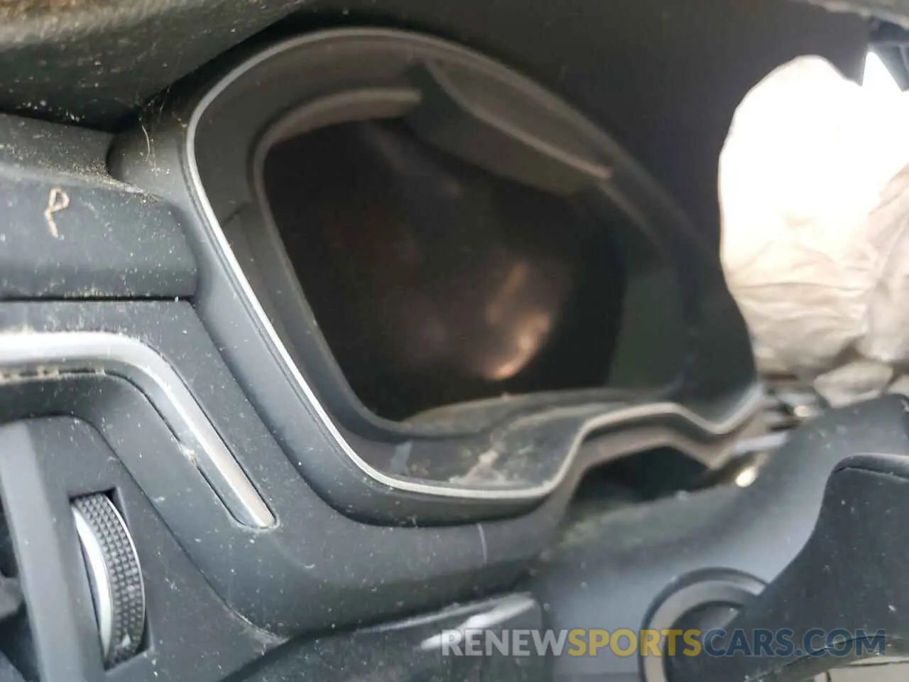 9 Photograph of a damaged car WAUFNAF42KN012469 AUDI A4 2019