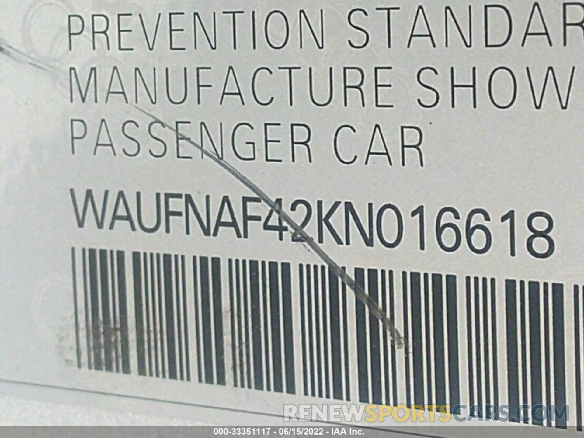 9 Photograph of a damaged car WAUFNAF42KN016618 AUDI A4 2019