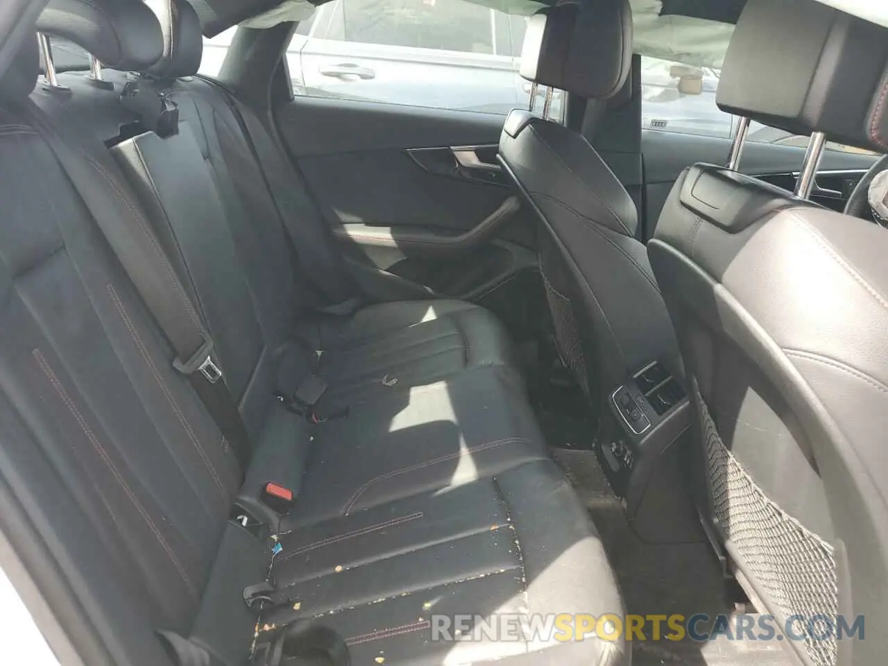 10 Photograph of a damaged car WAUFNAF43KA002217 AUDI A4 2019