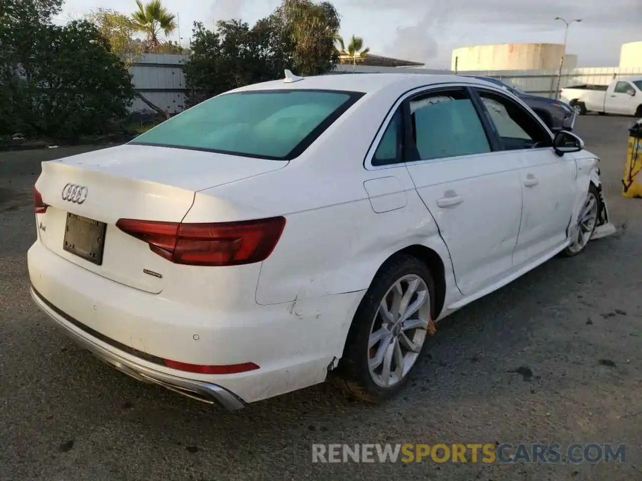 4 Photograph of a damaged car WAUFNAF49KA032600 AUDI A4 2019