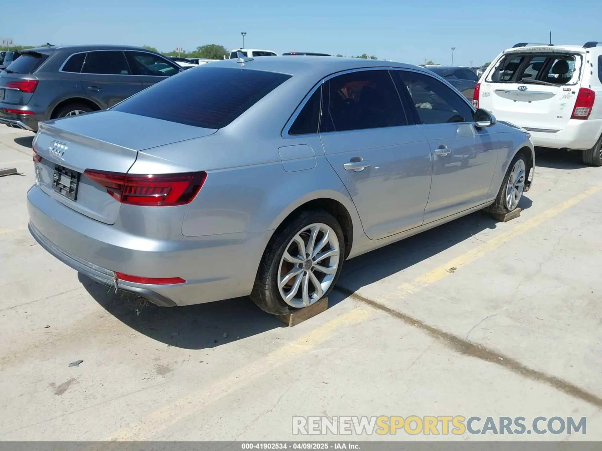 4 Photograph of a damaged car WAUGMAF40KN002742 AUDI A4 2019