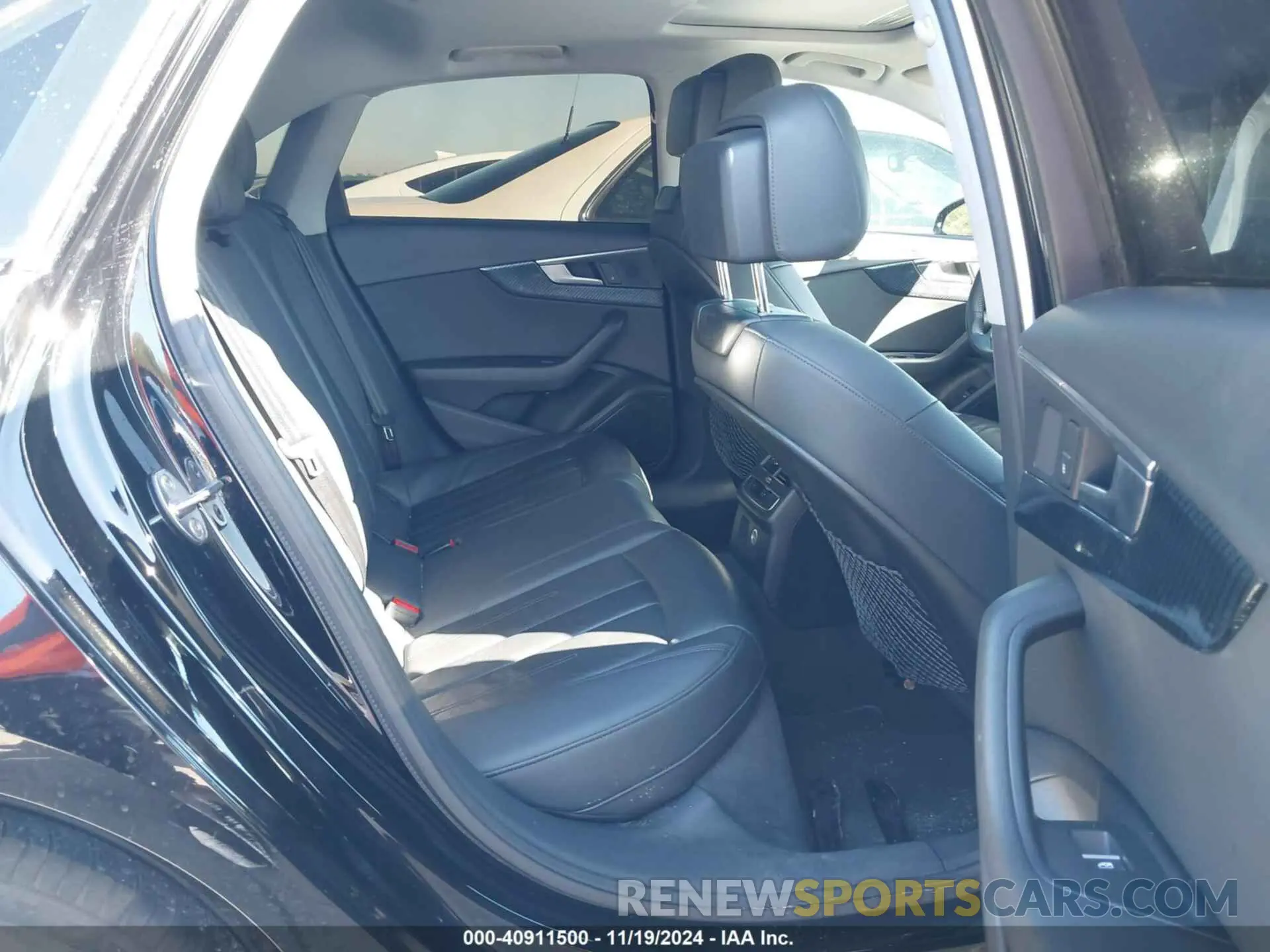 8 Photograph of a damaged car WAUGMAF41KN017833 AUDI A4 2019