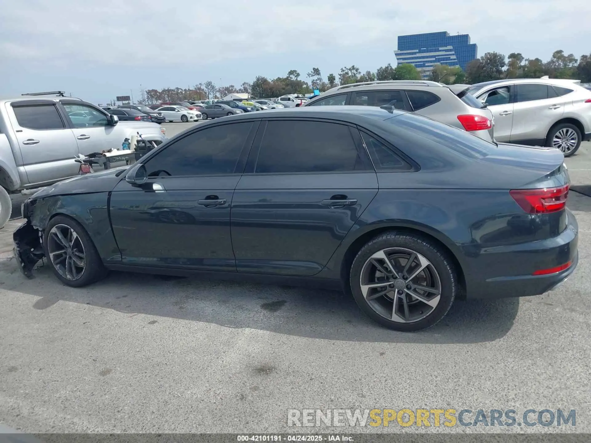 14 Photograph of a damaged car WAUGMAF41KN018299 AUDI A4 2019
