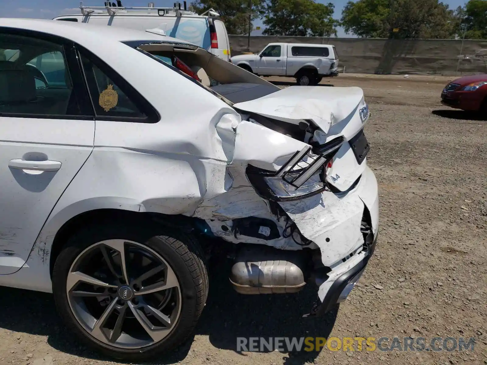 9 Photograph of a damaged car WAUGMAF41KN021137 AUDI A4 2019