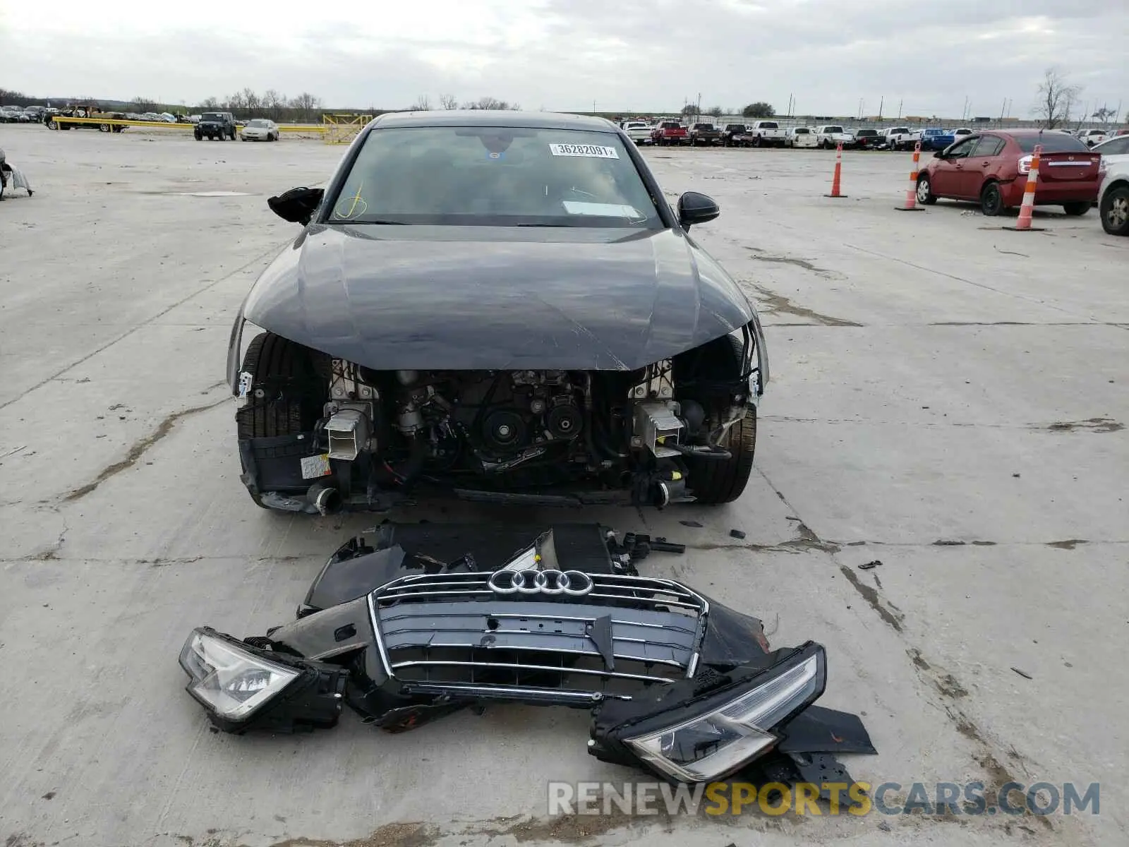 9 Photograph of a damaged car WAUGMAF42KA006914 AUDI A4 2019