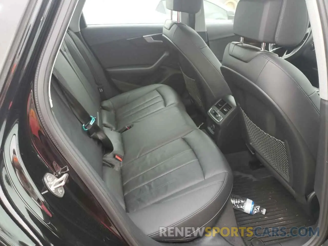 10 Photograph of a damaged car WAUGMAF42KA022675 AUDI A4 2019