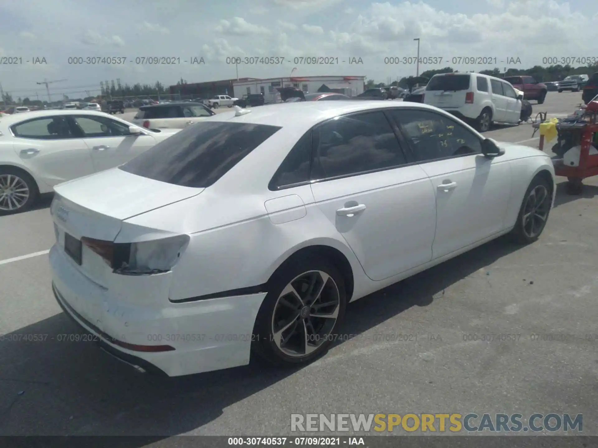 4 Photograph of a damaged car WAUGMAF42KN021535 AUDI A4 2019