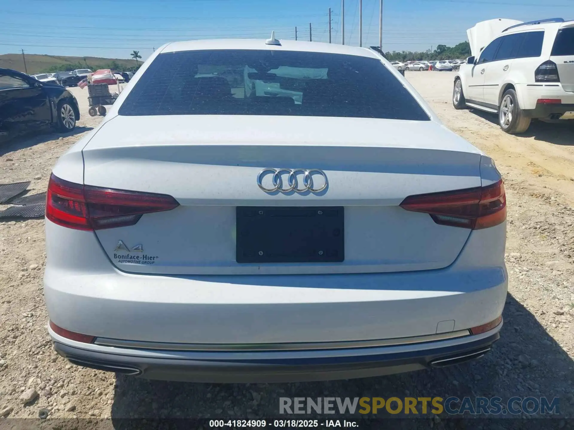 16 Photograph of a damaged car WAUGMAF43KN011015 AUDI A4 2019