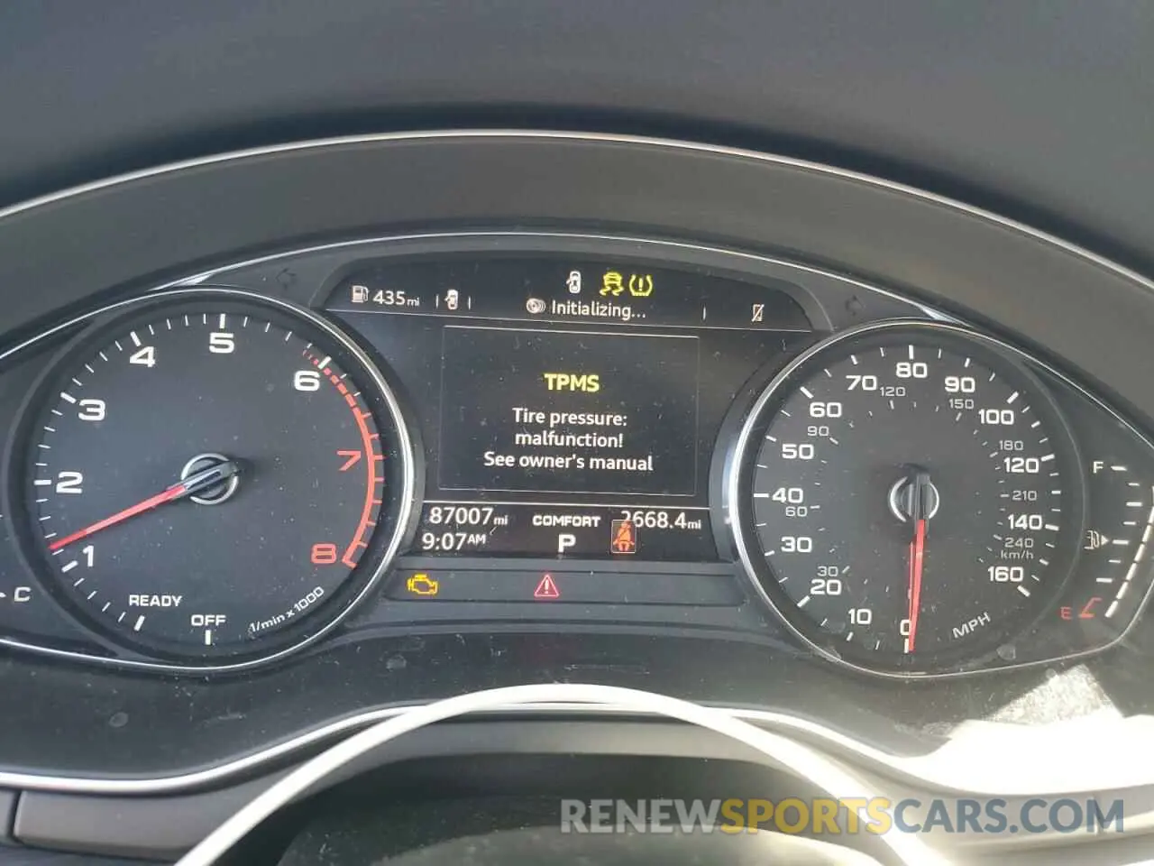 9 Photograph of a damaged car WAUGMAF44KN005370 AUDI A4 2019