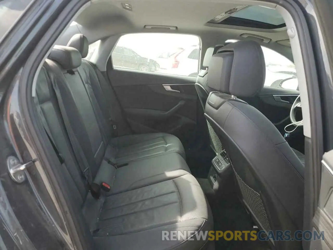 10 Photograph of a damaged car WAUGMAF46KN018153 AUDI A4 2019