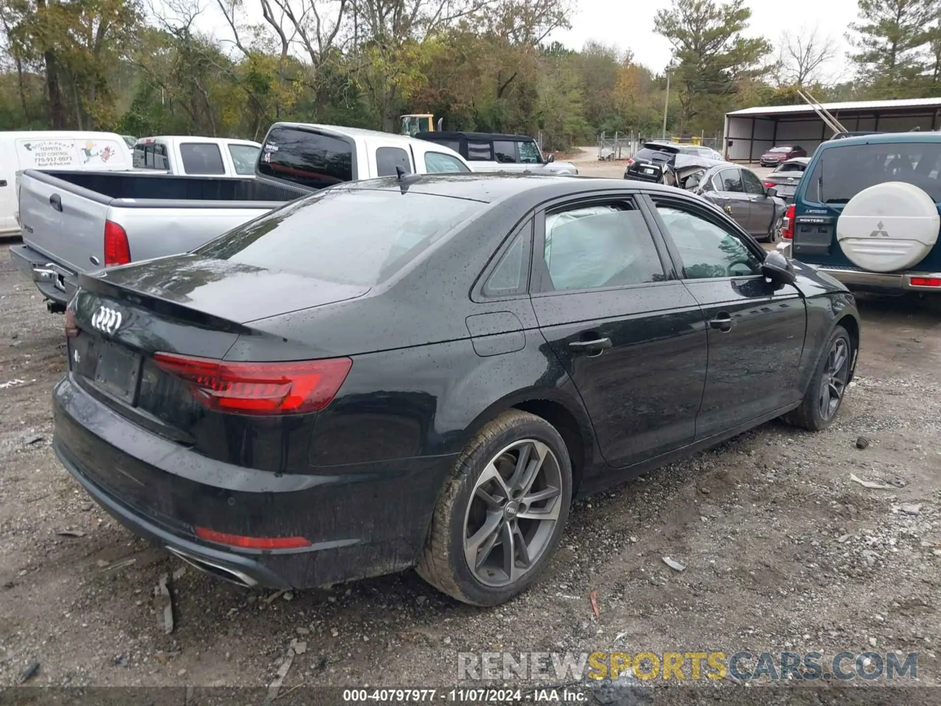 4 Photograph of a damaged car WAUGMAF47KN013642 AUDI A4 2019