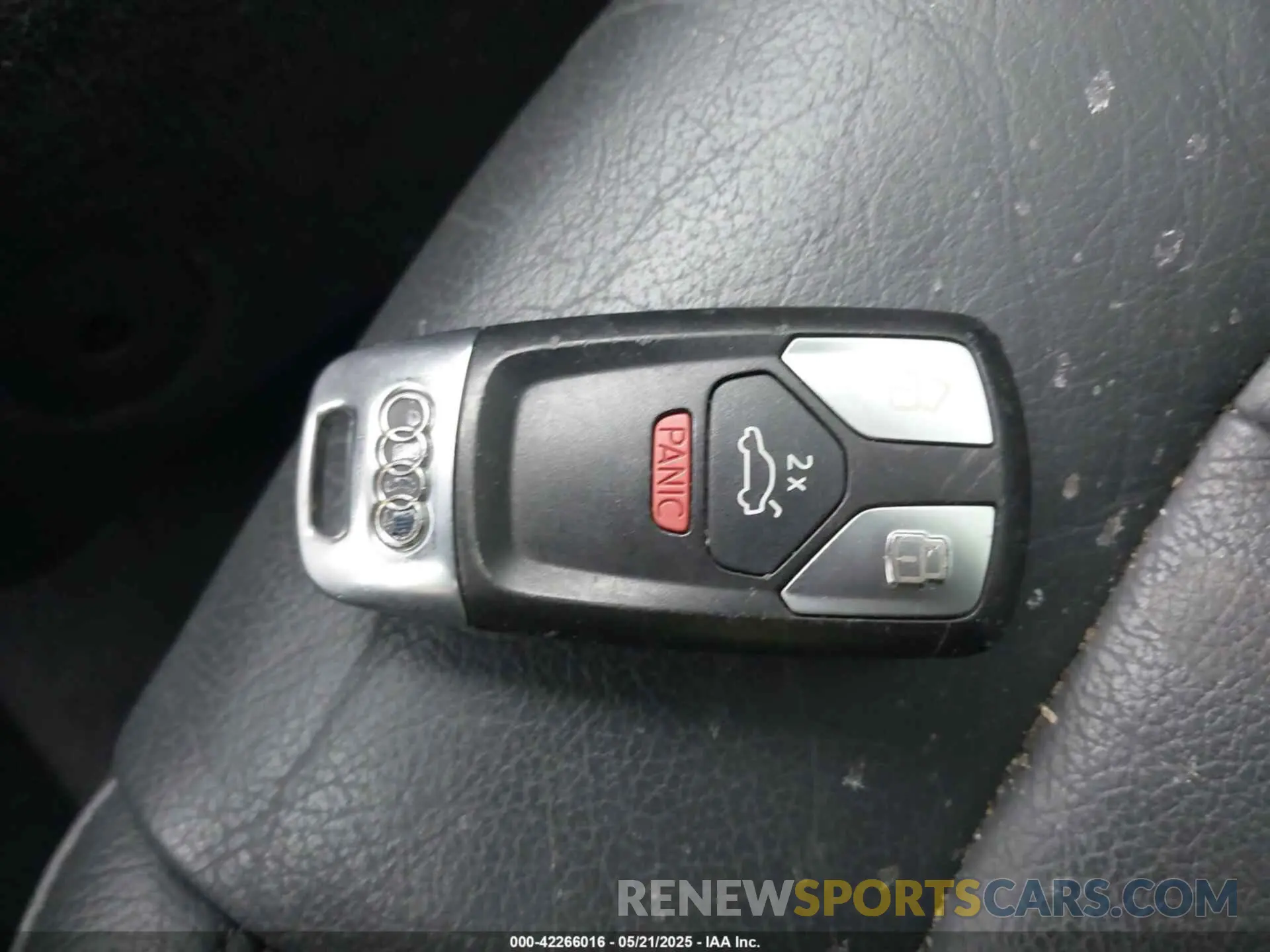 11 Photograph of a damaged car WAUGMAF48KA109318 AUDI A4 2019