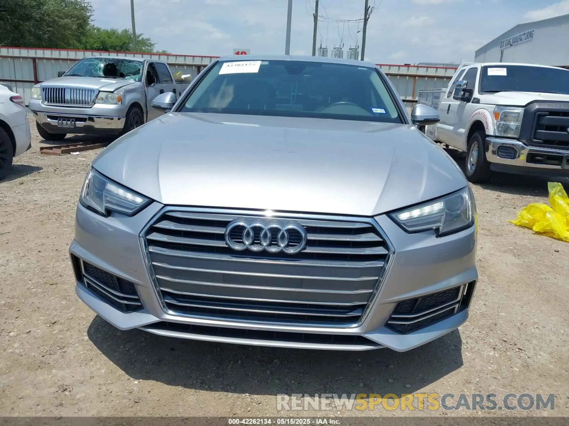 12 Photograph of a damaged car WAUGMAF48KN004870 AUDI A4 2019