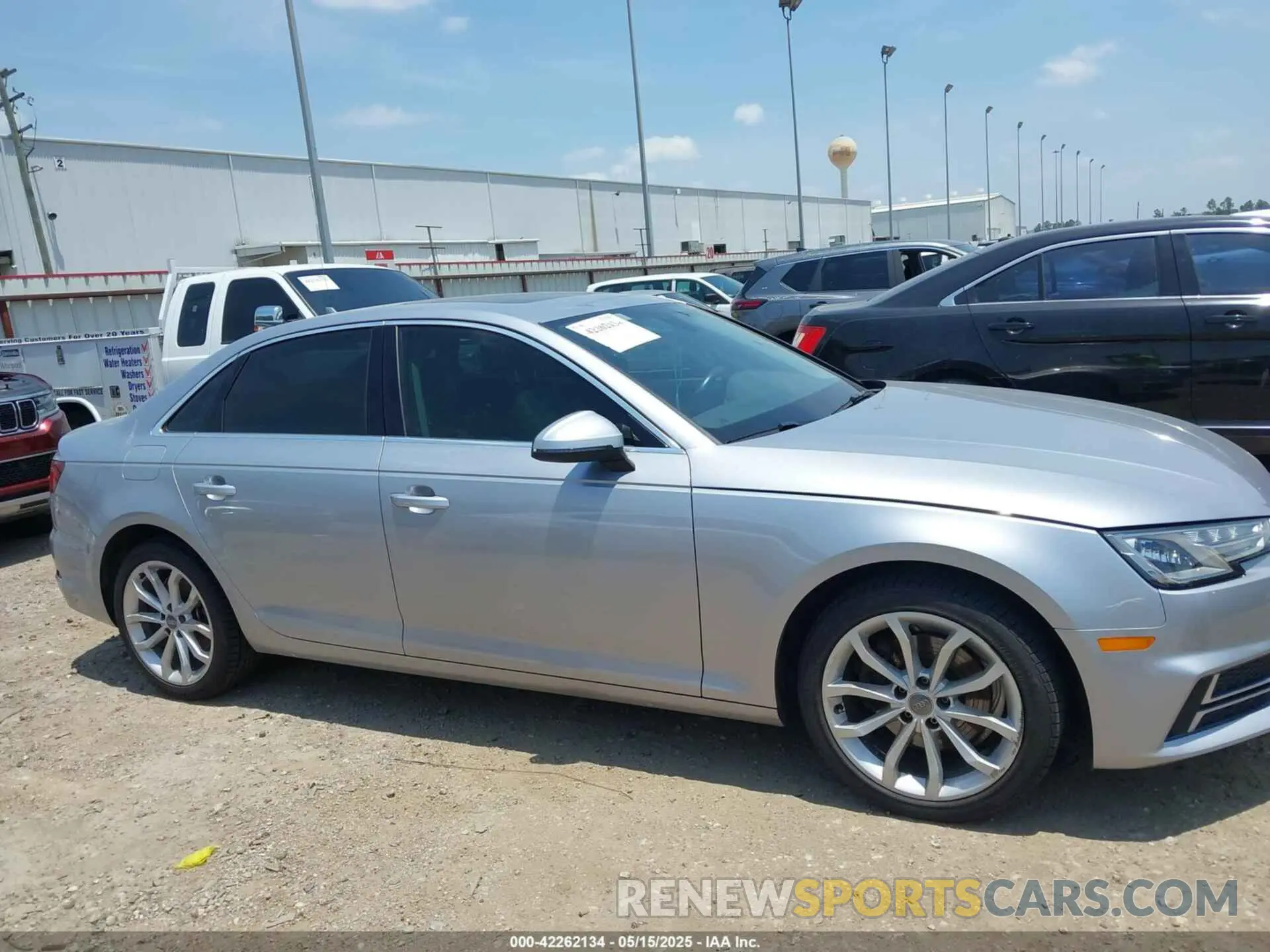 13 Photograph of a damaged car WAUGMAF48KN004870 AUDI A4 2019