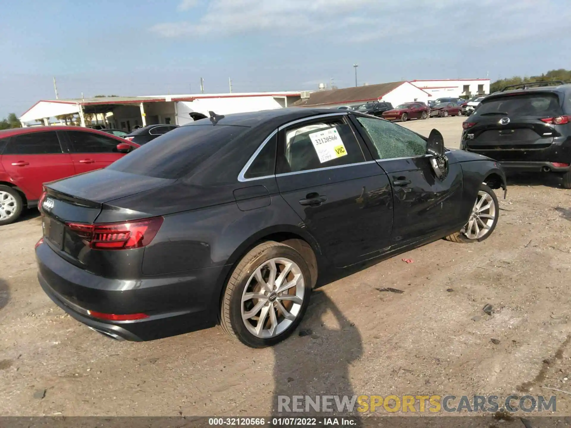 4 Photograph of a damaged car WAUGMAF48KN007882 AUDI A4 2019