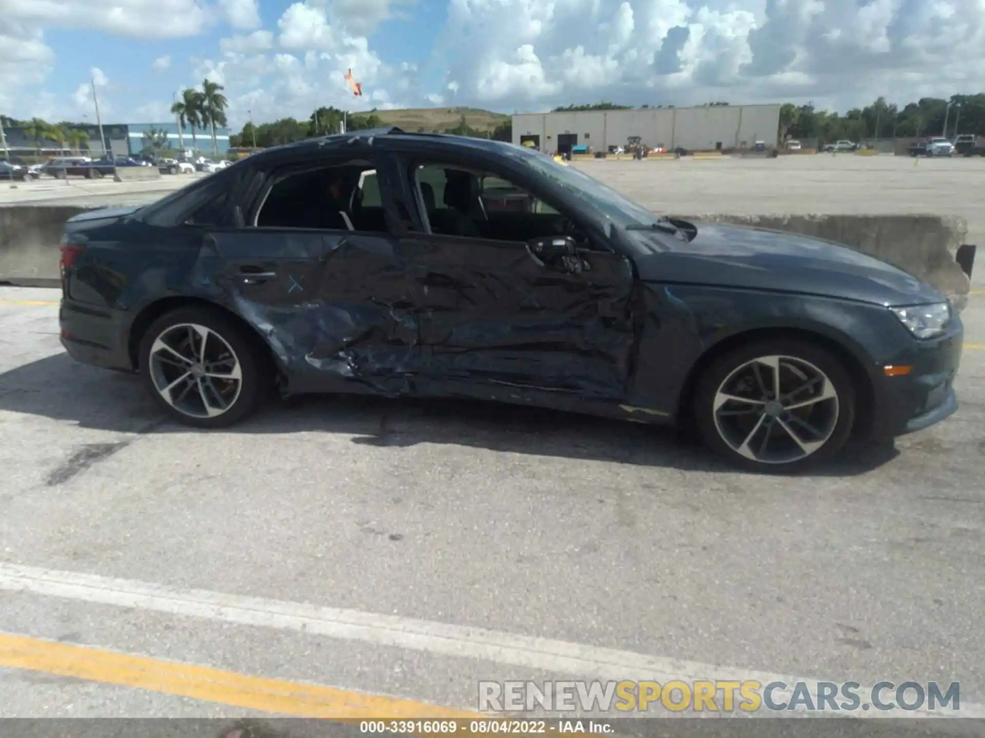 6 Photograph of a damaged car WAUGMAF48KN020440 AUDI A4 2019