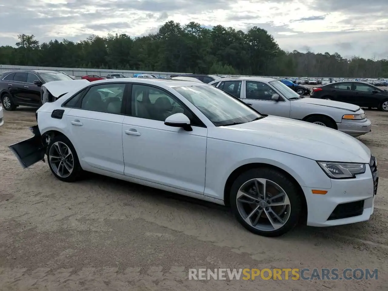 4 Photograph of a damaged car WAUGMAF49KA120568 AUDI A4 2019