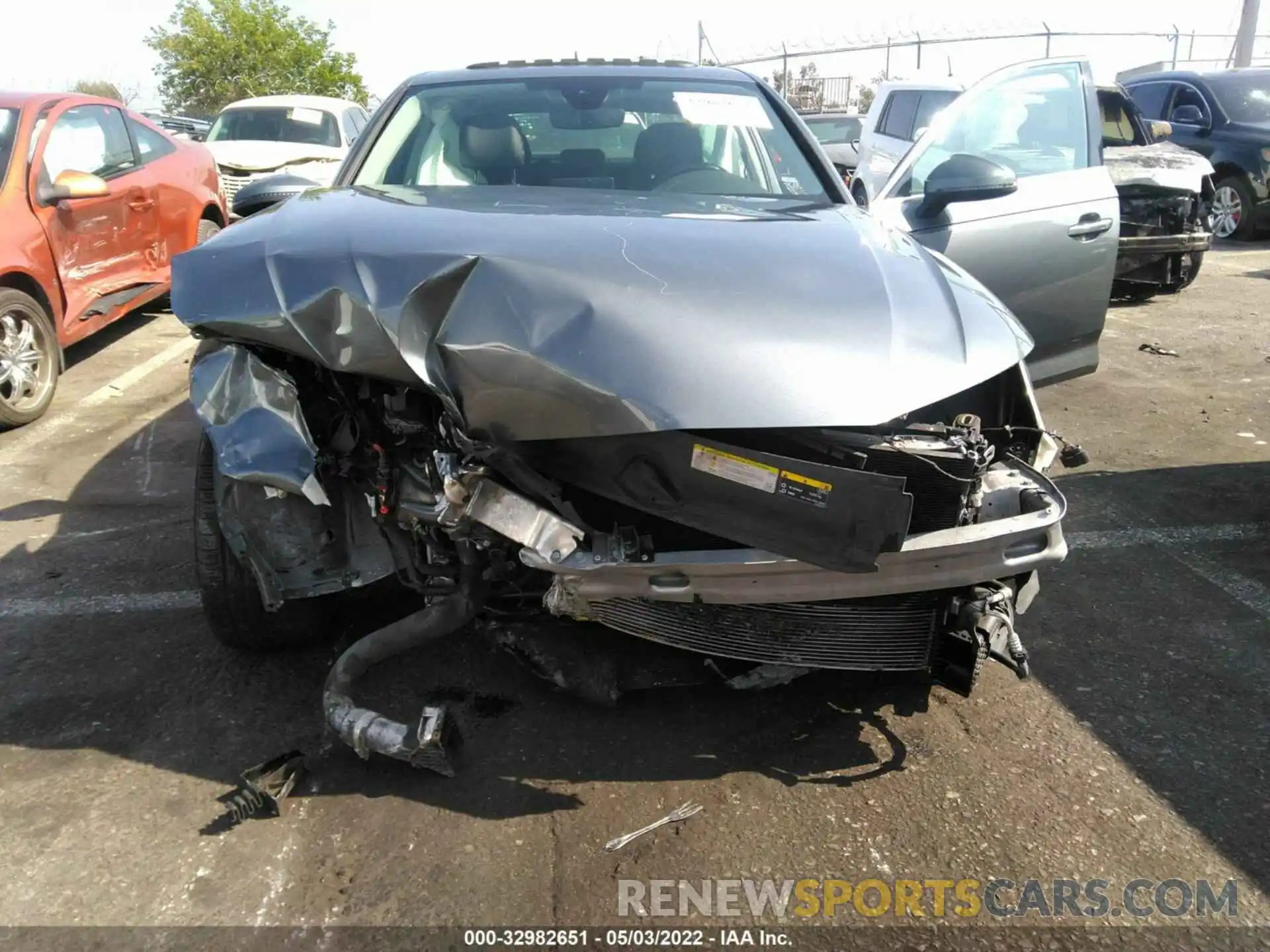 6 Photograph of a damaged car WAUGMAF4XKN006734 AUDI A4 2019