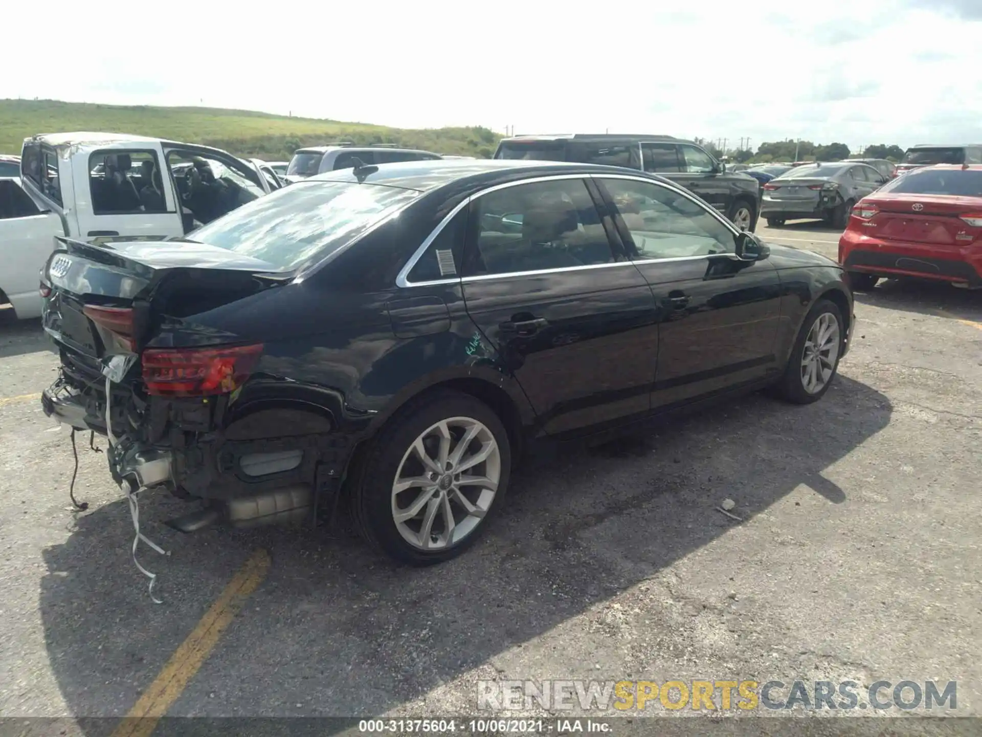 4 Photograph of a damaged car WAUGMAF4XKN007981 AUDI A4 2019