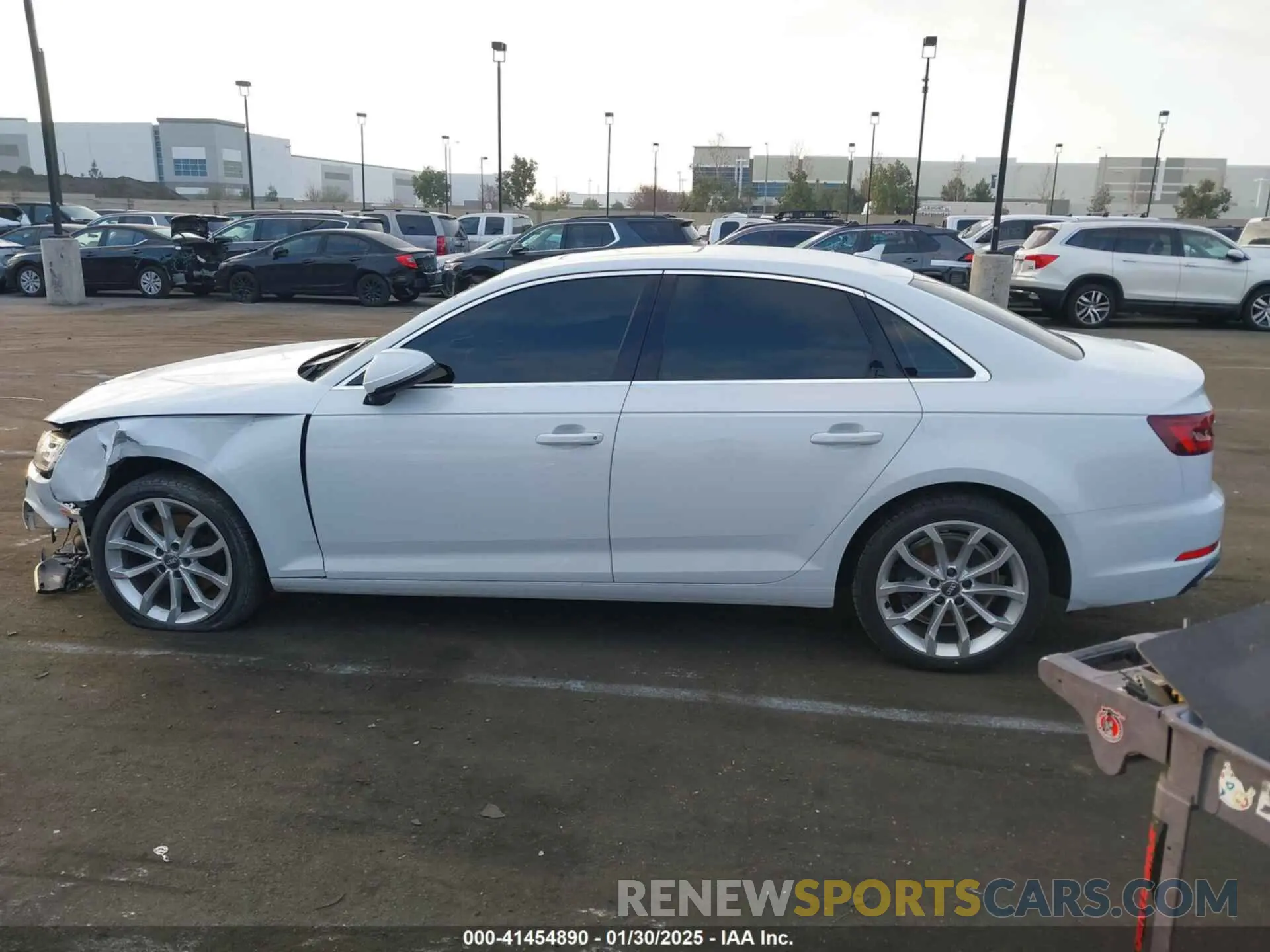 14 Photograph of a damaged car WAUHMAF40KA079588 AUDI A4 2019