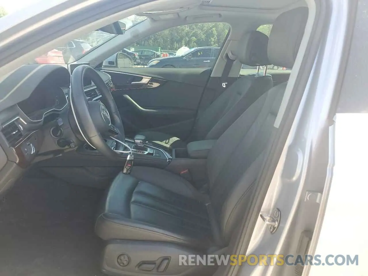 7 Photograph of a damaged car WAUHMAF41KA051606 AUDI A4 2019