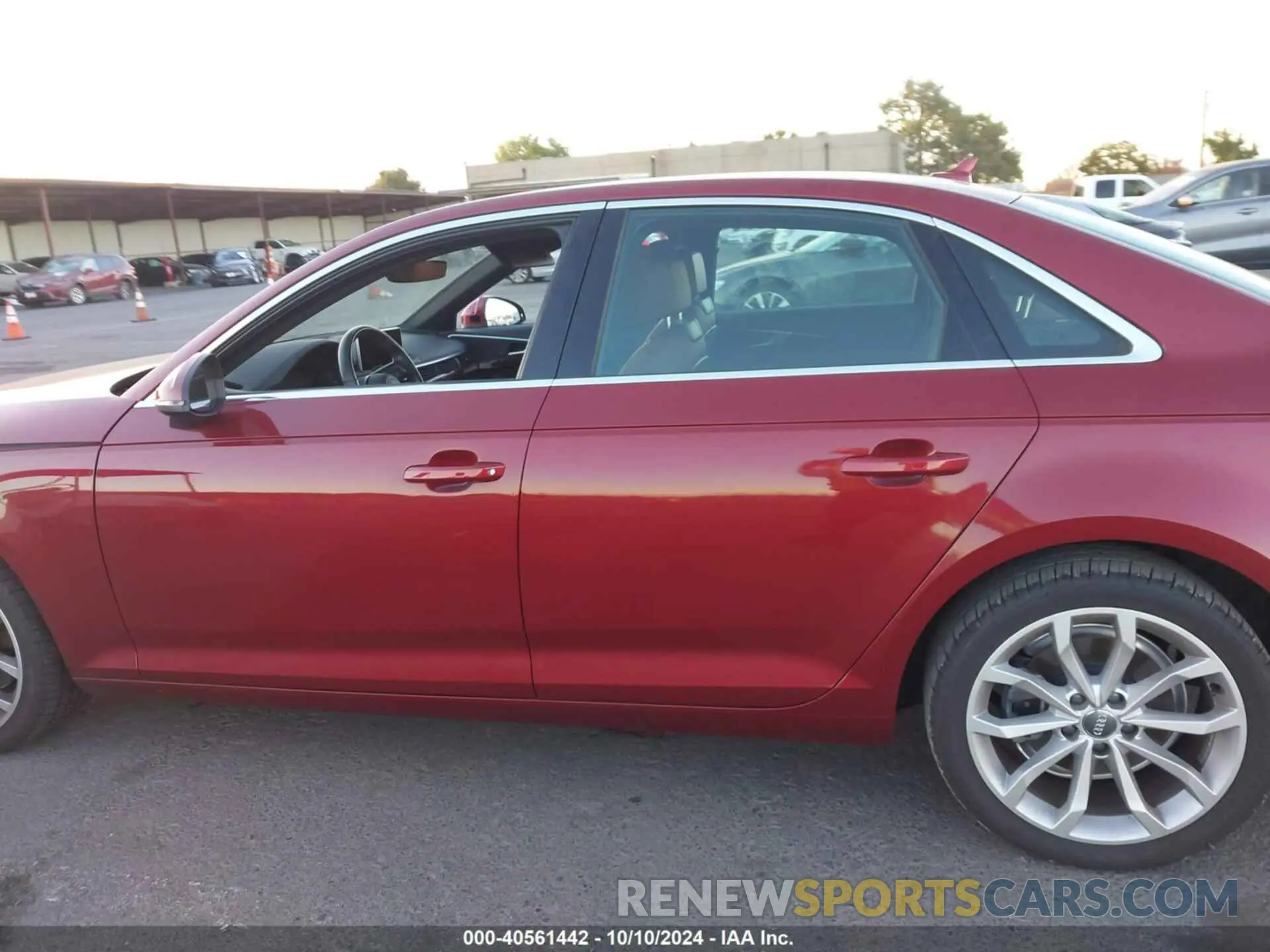 15 Photograph of a damaged car WAUHMAF43KN004795 AUDI A4 2019