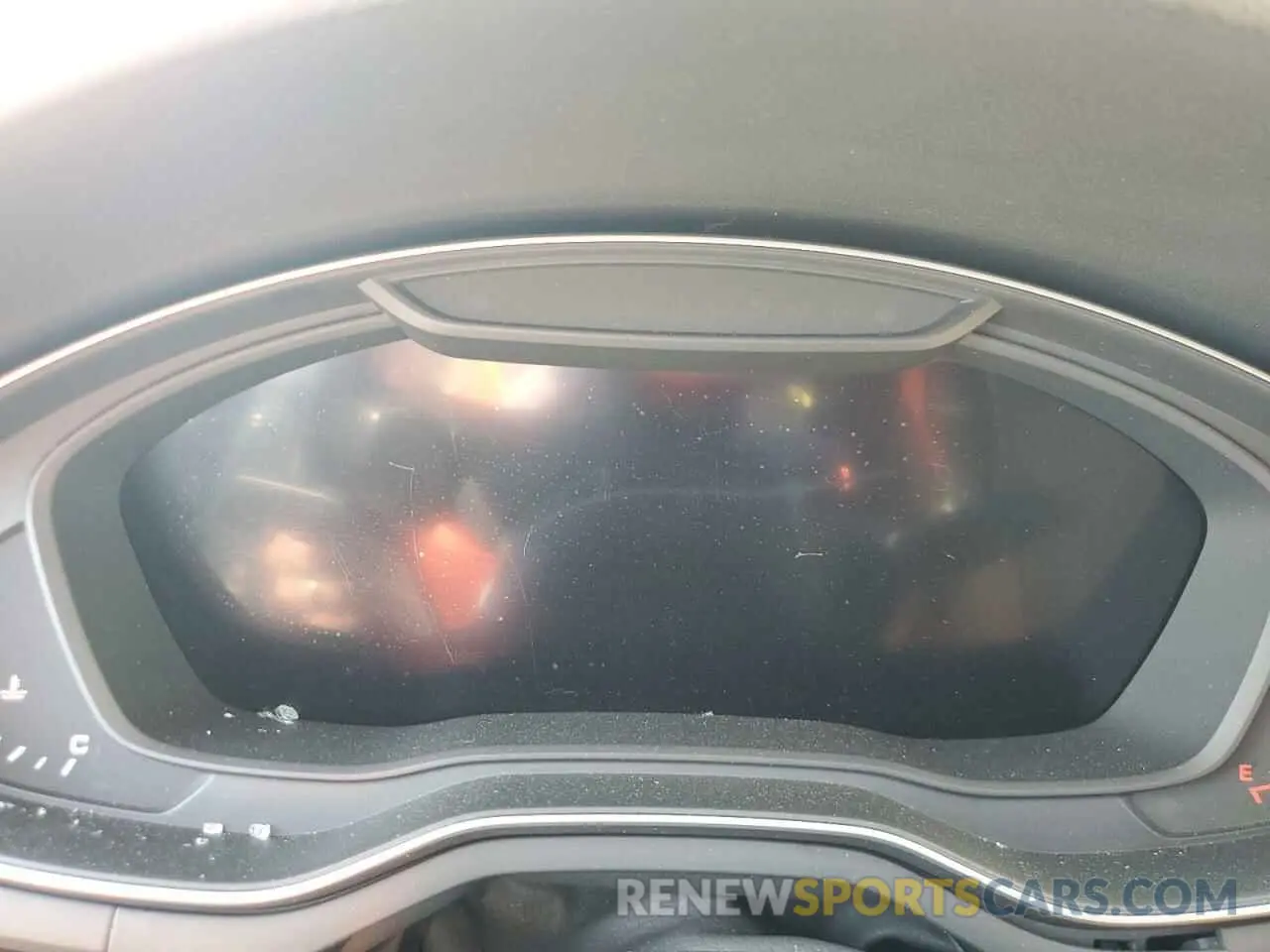 9 Photograph of a damaged car WAUHMAF46KN005469 AUDI A4 2019
