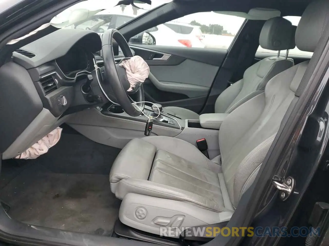 7 Photograph of a damaged car WAUHMAF49KA010060 AUDI A4 2019